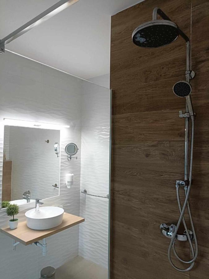West Panorama Penthouse - Apartment With A Fantastic View Of The City Szombathely Exterior foto